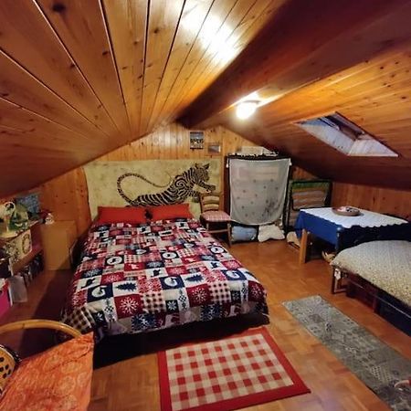 Вілла The Golden Eagle - Chalet A Champdepraz Аоста Екстер'єр фото