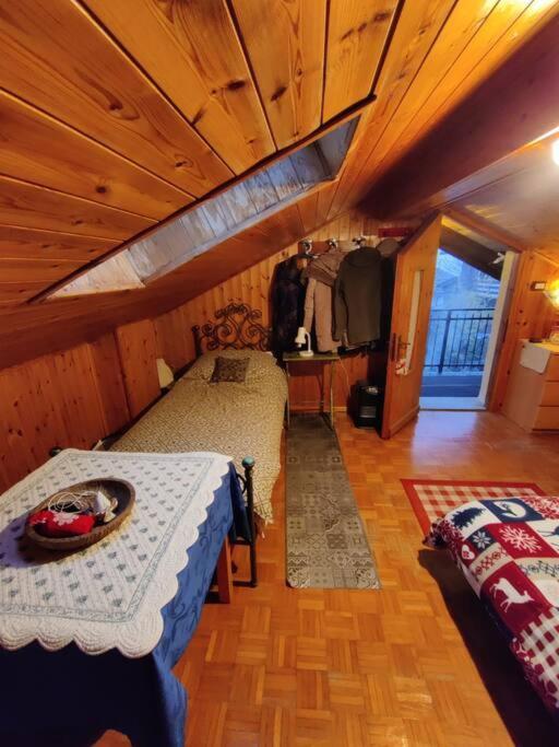 Вілла The Golden Eagle - Chalet A Champdepraz Аоста Екстер'єр фото